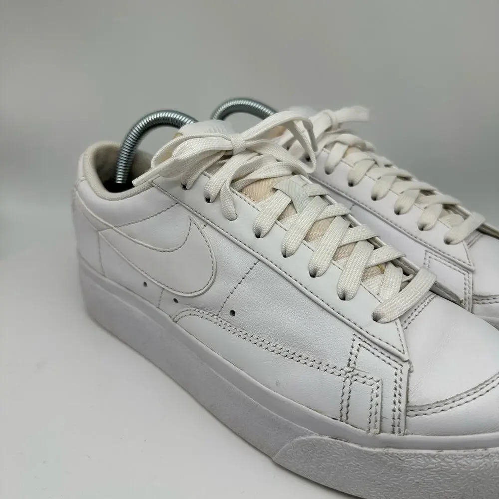 Nike Women's Blazer Low Platform Triple White Sneaker Size 9 - Picture 12 of 16